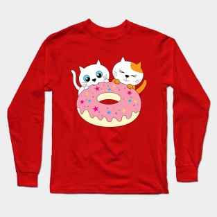 cat eating donuts Long Sleeve T-Shirt
